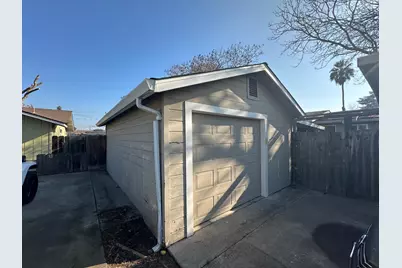 150 N Acacia, Ripon, CA 95366 - Photo 8