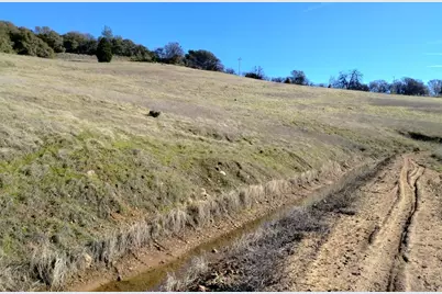 24075 Clayton Road, Grass Valley, CA 95949 - Photo 18