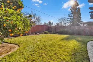 2633 Tierra Grande Cir, Sacramento, CA 95827 - Photo 16