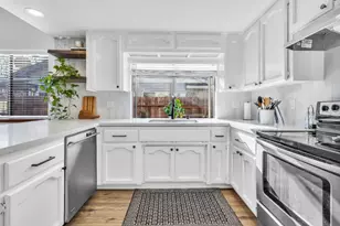 2633 Tierra Grande Cir, Sacramento, CA 95827 - Photo 6