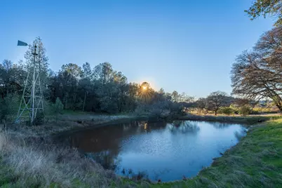 19728 Perimeter Road, Grass Valley, CA 95949 - Photo 2