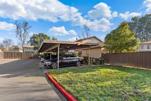 8849 La Riviera Dr, Sacramento, CA 95826 - Photo 18