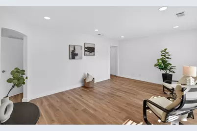 1501 Dickson Street, Sacramento, CA 95822 - Photo 8