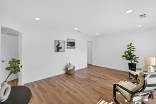 1501 Dickson St, Sacramento, CA 95822 - Photo 8