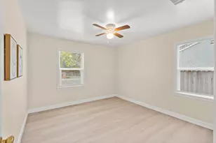 1419 38th Ave, Sacramento, CA 95822 - Photo 8