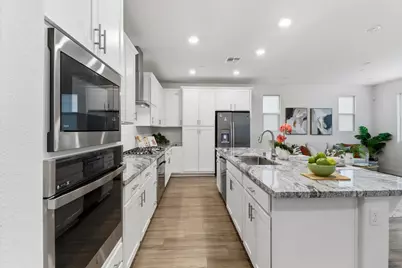 10589 Tenor Way, Elk Grove, CA 95757 - Photo 14