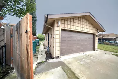 8107 Grenoble Way, Stockton, CA 95210 - Photo 70