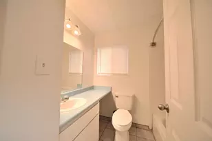 8107 Grenoble Way, Stockton, CA 95210 - Photo 42