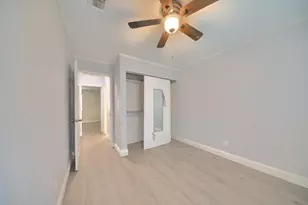 8107 Grenoble Way, Stockton, CA 95210 - Photo 36