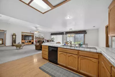 740 Lake Canyon Avenue, Galt, CA 95632 - Photo 12