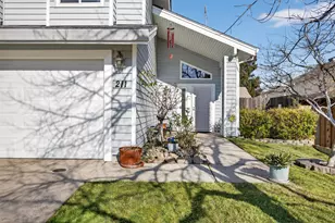 211 Berry Oak Ct, Rio Linda, CA 95673 - Photo 4