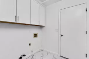 9120 Bristol Plaza Way, Elk Grove, CA 95624 - Photo 28