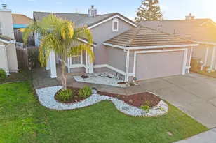 9120 Bristol Plaza Way, Elk Grove, CA 95624 - Photo 4