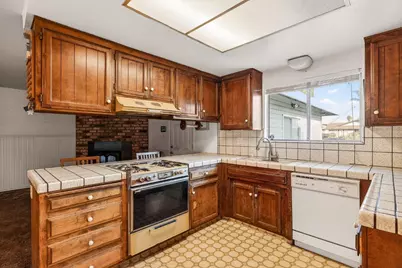 2109 Oriole Dr., Ceres, CA 95307 - Photo 10