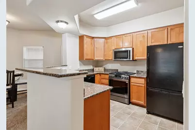 900 Moon Circle #922, Folsom, CA 95630 - Photo 4