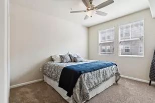 900 Moon Cir, Folsom, CA 95630 - Photo 18