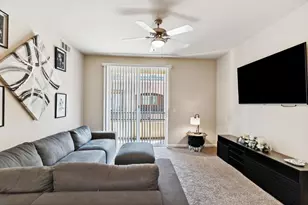 900 Moon Cir, Folsom, CA 95630 - Photo 10