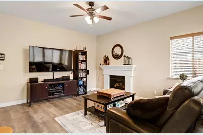 2600 Dinwiddie Way, Elk Grove, CA 95758 - Photo 20