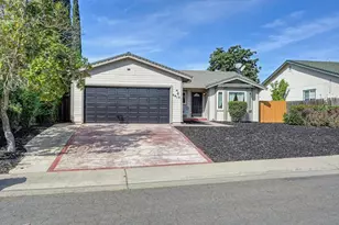 5812 Kimberly Hill Ct, Carmichael, CA 95608 - Photo 2