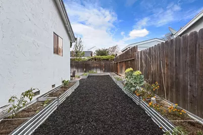 1861 McPeak Court, Tracy, CA 95376 - Photo 30