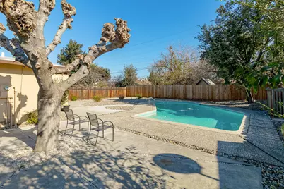 1506 Madison Avenue, Tracy, CA 95376 - Photo 22