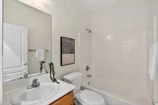 8169 Grisham Way, Elk Grove, CA 95758 - Photo 10