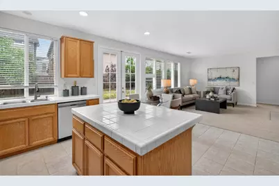 8169 Grisham Way, Elk Grove, CA 95758 - Photo 14