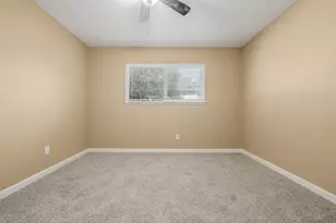 5725 Woodleigh Dr, Carmichael, CA 95608 - Photo 38