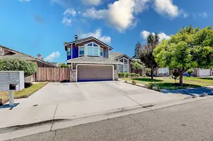 4184 Horizon Ct, Turlock, CA 95382 - Photo 1