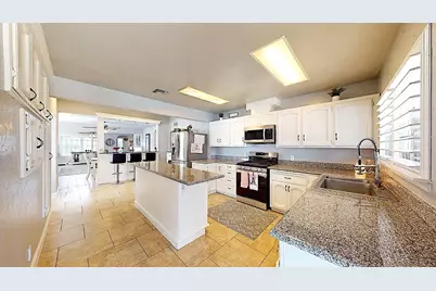 204 N Santa Ana Avenue, Modesto, CA 95354 - Photo 44