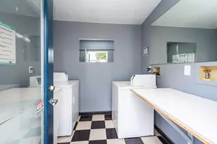 2226 Sutterville Rd, Sacramento, CA 95822 - Photo 8