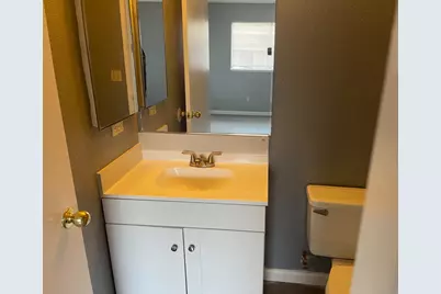 1647 Moffett Road, Ceres, CA 95307 - Photo 16