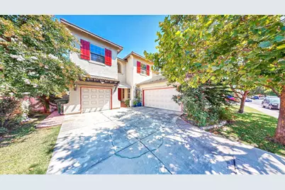 10169 Brenna Way, Elk Grove, CA 95757 - Photo 4