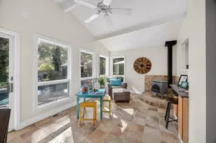 8560 Phoenix Ave, Fair Oaks, CA 95628 - Photo 36