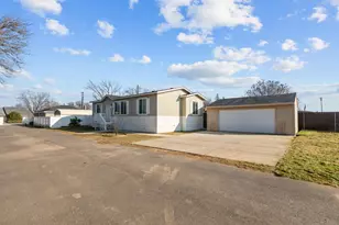 6228 Fowler Ave, Sacramento, CA 95828 - Photo 22