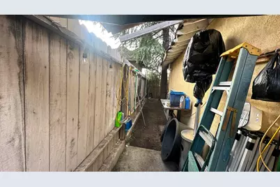 2341 McComb Avenue, Stockton, CA 95205 - Photo 32