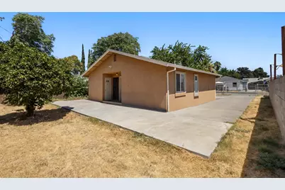 1949 Sunset Avenue, Stockton, CA 95205 - Photo 2