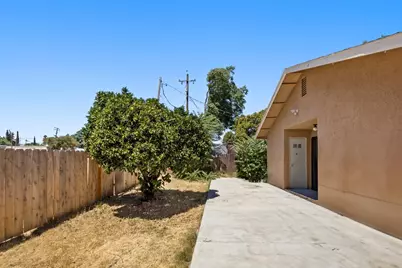 1949 Sunset Avenue, Stockton, CA 95205 - Photo 10