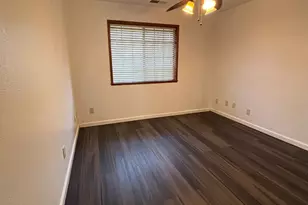 365 Foxmeadow Way, Los Banos, CA 93635 - Photo 16