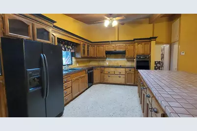 1041 Ruth Avenue, Yuba City, CA 95993 - Photo 18