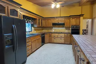 1041 Ruth Ave, Yuba City, CA 95993 - Photo 18