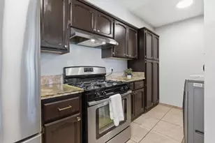 8039 Glen Valley Cir, Citrus Heights, CA 95610 - Photo 8