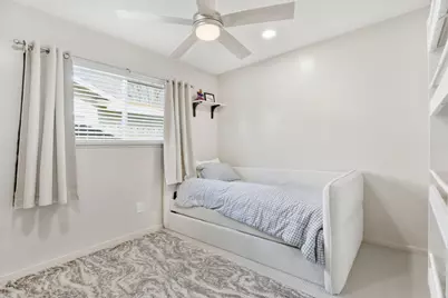 8039 Glen Valley Circle, Citrus Heights, CA 95610 - Photo 16