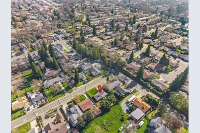 6613 Mariposa Avenue, Citrus Heights, CA 95610 - Photo 30