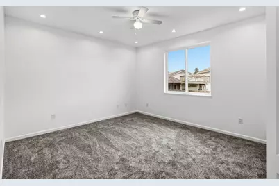 9100 Lakemont Drive, Elk Grove, CA 95624 - Photo 34