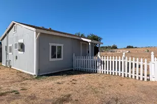 5478 Feather River Blvd, Olivehurst, CA 95961 - Photo 2