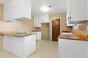 1212 Rosewood Dr, Yuba City, CA 95991 - Photo 12