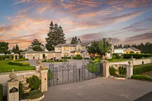 19450 Hidden Lakes Ln, Acampo, CA 95220 - Photo 2