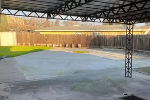 2113 Milford Ln, Modesto, CA 95355 - Photo 14