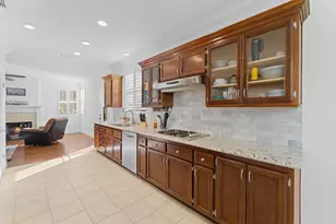 5215 Fawn Crossing Way, Antelope, CA 95843 - Photo 10